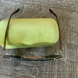 Accessories | Authentic Gucci Sunglassesshield Made In Italy  display picture 1